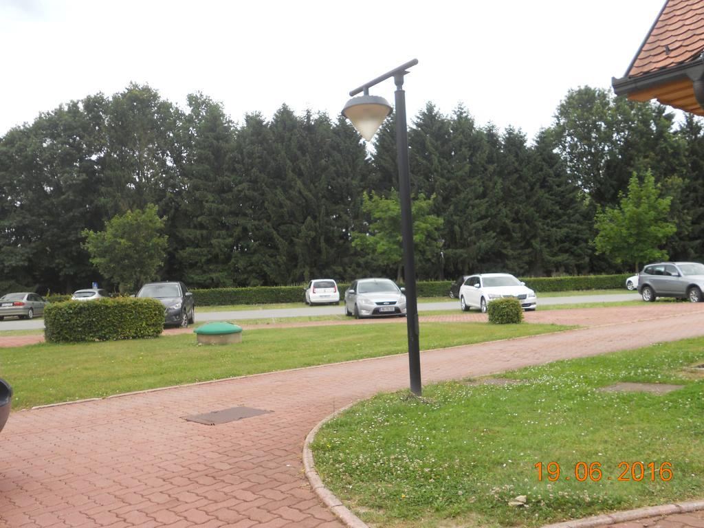 Apartment Nagelj Moravske Toplice Esterno foto