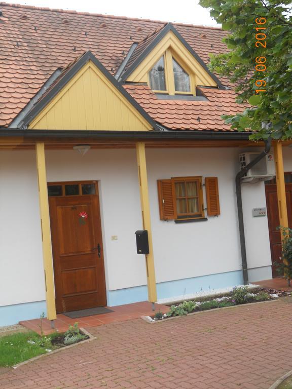 Apartment Nagelj Moravske Toplice Esterno foto